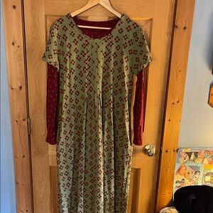 Gudrun Sjoden Green Dress with Red Floral Pattern